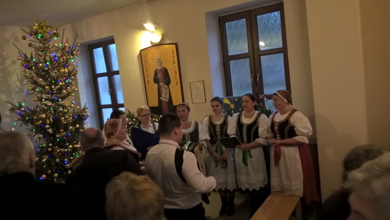 Folklórny súbor Čerešeň (2)